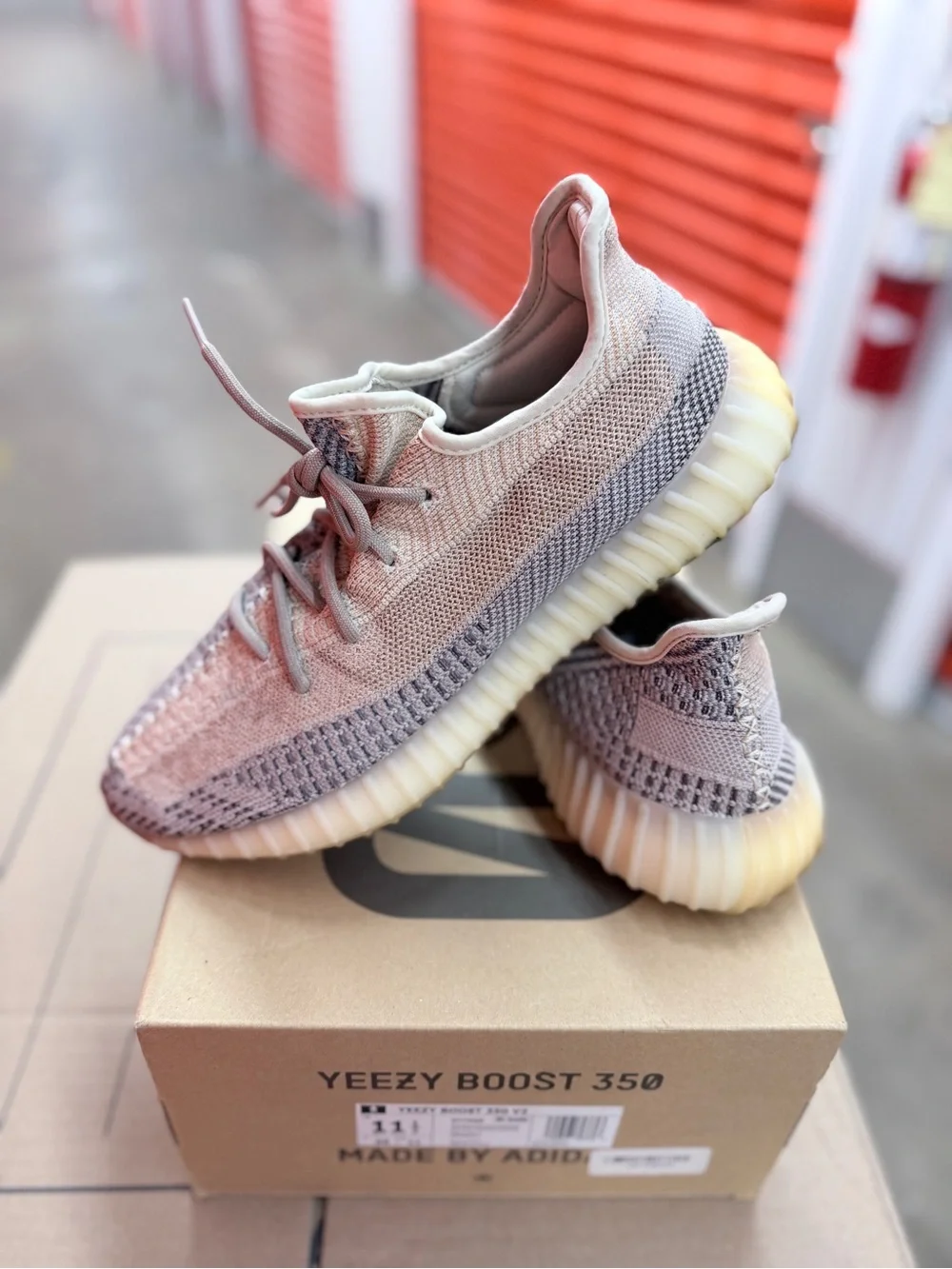 Yeezy Boost 350 V2 Taupe Beige Gray
